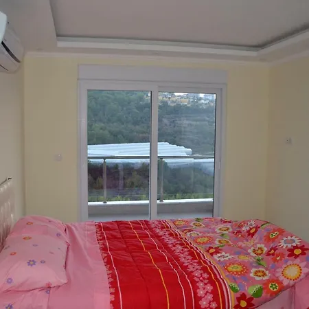 Villa Nieuwe Duplex Met 6 Slaapkamers En Twee Woonkamers Plus Kinderbad
